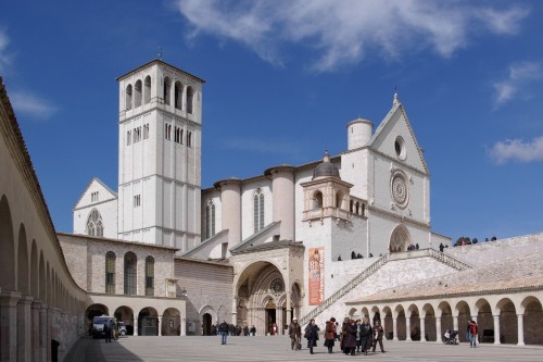 Assisi_San_Francesco_BW_2_resize.jpg