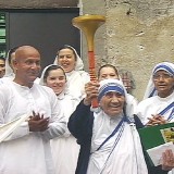 Sri-Chinmoy-and-Mother-Teresa.th.jpg