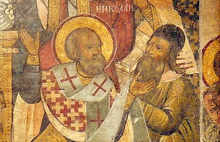 Saint_Nicholas_of_Myra_slapping_Arius_at_the_Council_of_Nicaea_Greek_Icon.jpg