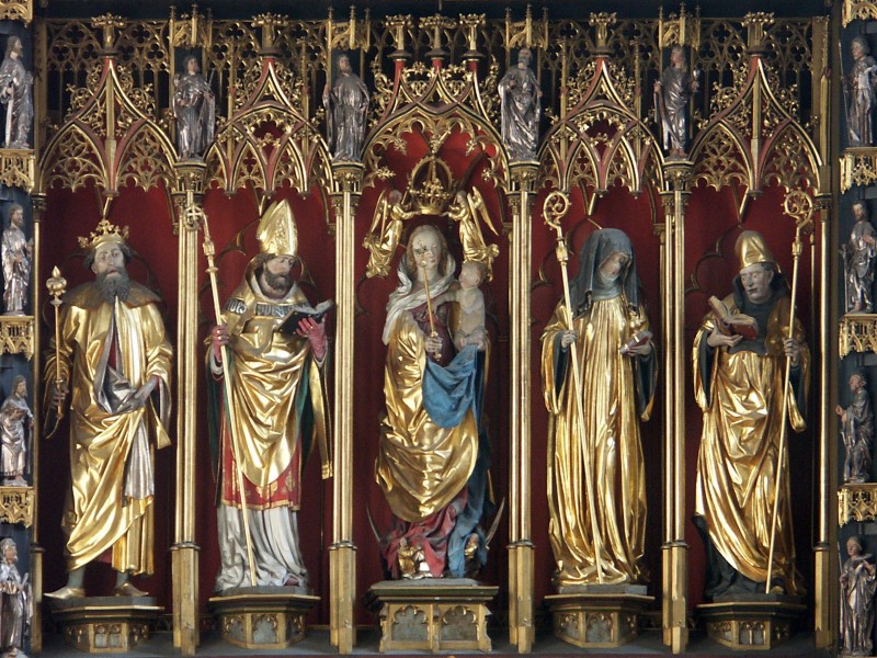 Eichstätt Cathedral, middle shrine of the high altar in the east choir. Mother of God with the child, St. Willibald and Walburga, Richard and Wunibald

<a href="https://commons.wikimedia.org/wiki/File:Eichst%C3%A4tt_Mittelschrein.jpg" title="via Wikimedia Commons" target="_blank">Martin Geisler</a> [<a href="http://creativecommons.org/licenses/by-sa/3.0/" target="_blank">CC BY-SA</a>]