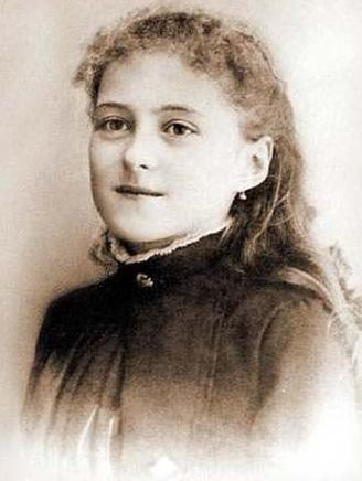 Historical and original Photo representing Saint Therese of Lisieux at the age of 13

<a href="https://commons.wikimedia.org/wiki/File:Teresa13anni.JPG" title="via Wikimedia Commons" target="_blank">Unknown author</a> / Public domain